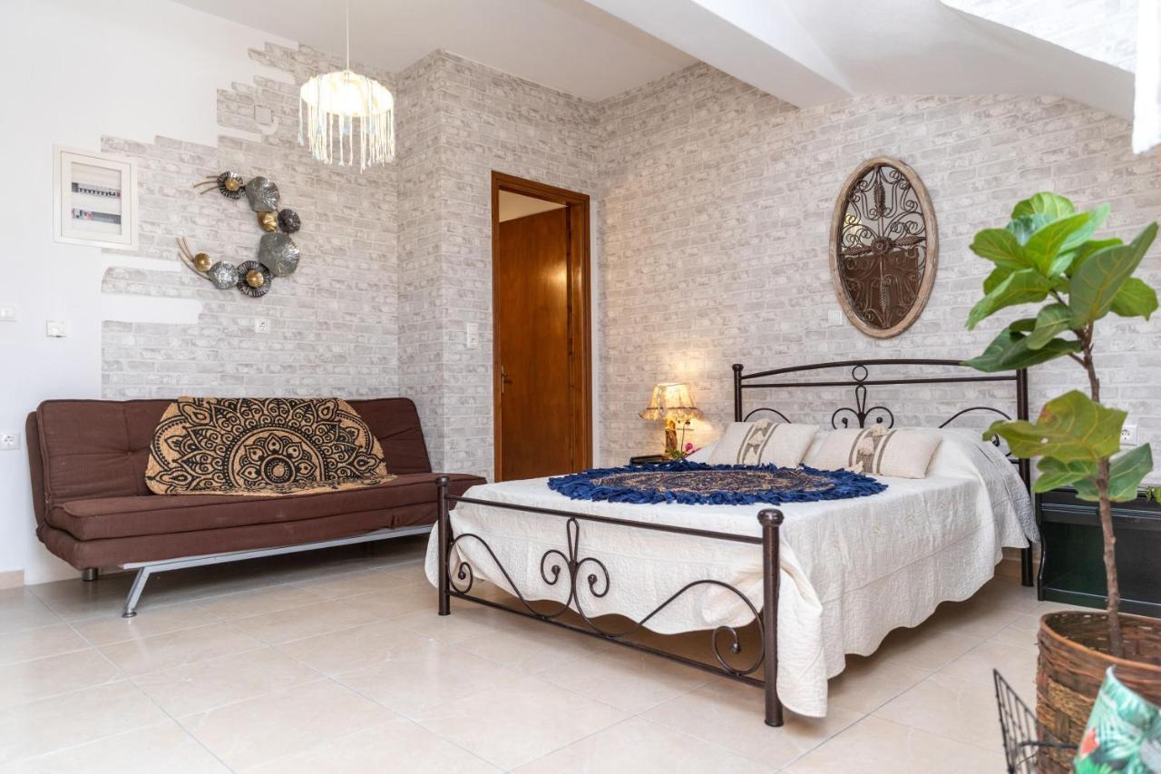 شقة Maury Down Town Naxos City المظهر الخارجي الصورة